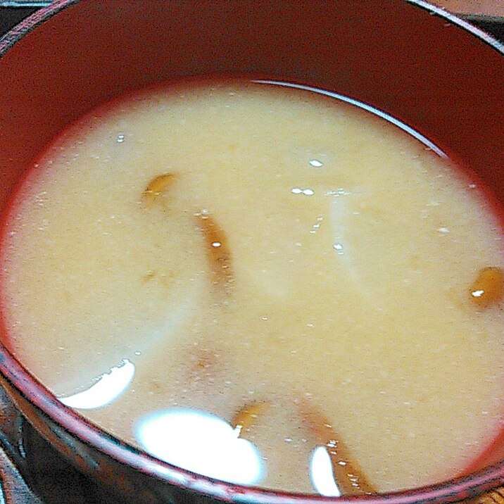 大根ナメコ味噌汁